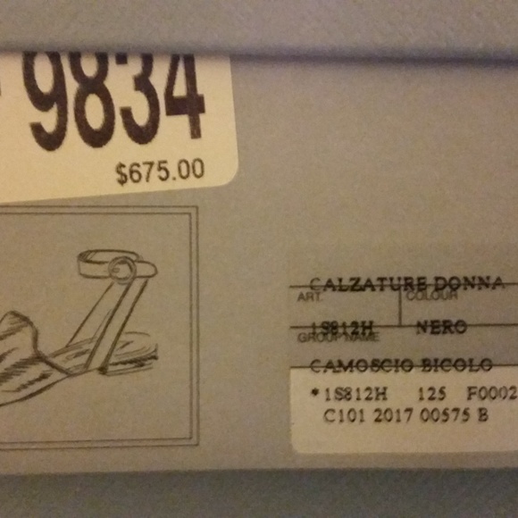 Dal fabulos Prada! - Picture 3 of 3